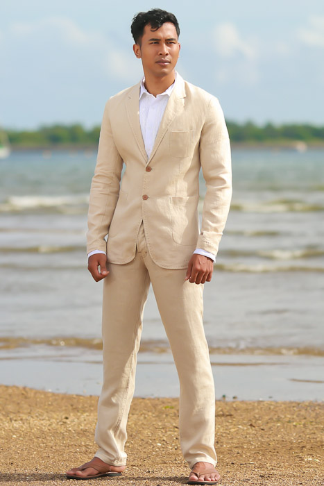 Custom Natural Linen Havana Suit