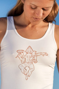 Island Importer -
Women's Yoga
Pants and tops in loose-fitting cotton and stretch jersey.