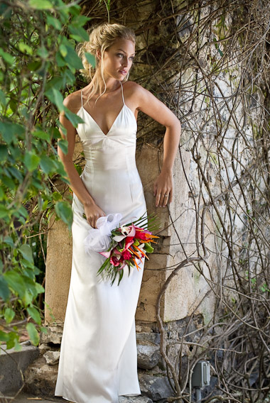 Elegant Hawaiian Wedding Dresses