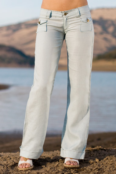 Voyager pant - low-rise linen pant - contrast stitching - Island Importer